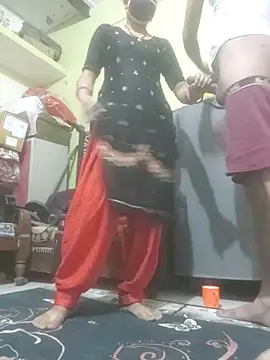 Cute-Charvii online show from 9, 11, 2025