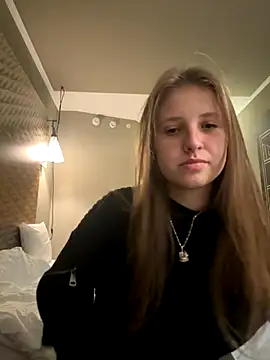 Snapshot of Niksa99x chatting on 9, 10, 2025 Niksa99x online show from 9, 10, 2025