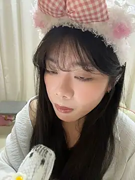 Snapshot of AZ37866 chatting on 21, 6, 2026 AZ37866 online show from 21, 6, 2026