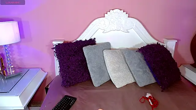  IsabellaRousse online show from 15, 11, 2025