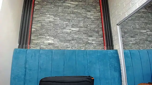 Lil Rose2006 online show from 13, 2, 2026