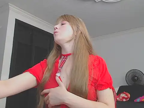 Rubialuna online show from 10, 11, 2025