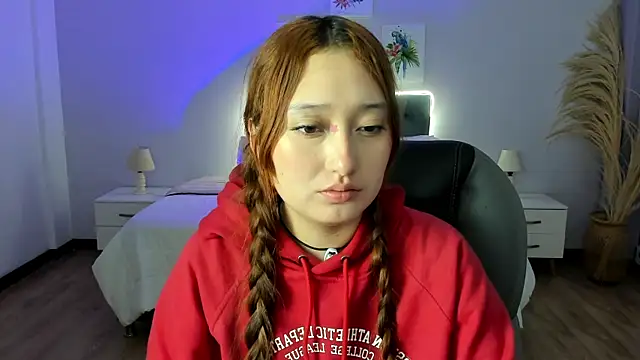 Samara Hilton 2 online show from 28, 10, 2025