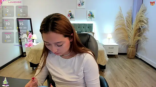 Samara Hilton 2 online show from 24, 11, 2025