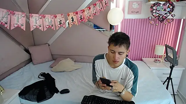 oblivionlove online show from 16, 2, 2026