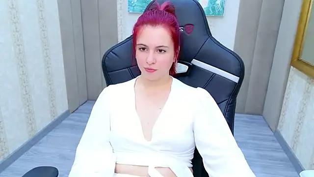 Akira Halls online show from 18, 1, 2026