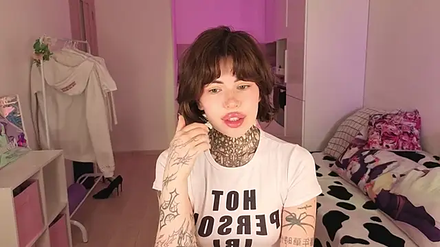 Snapshot of Eva_Sonic chatting on 10, 5, 2026 Eva Sonic online show from 10, 5, 2026