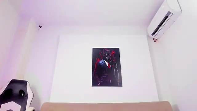 MaximoHall86 online show from 15, 11, 2025