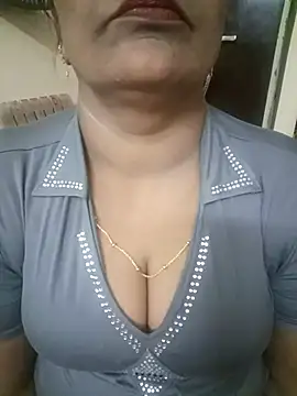 Snapshot of Nalini_telugu chatting on 9, 10, 2025 Nalini telugu online show from 9, 10, 2025