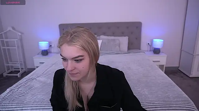 AlinaLiii online show from 1, 6, 2026