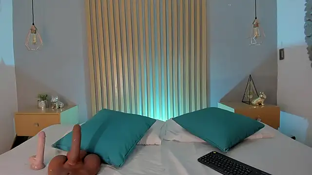 Snapshot of miia_blaze chatting on 12, 2, 2026 miia blaze online show from 12, 2, 2026