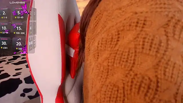 TahiyaMuley  online show from 25, 11, 2025