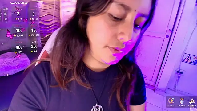 TahiyaMuley  online show from 4, 12, 2025