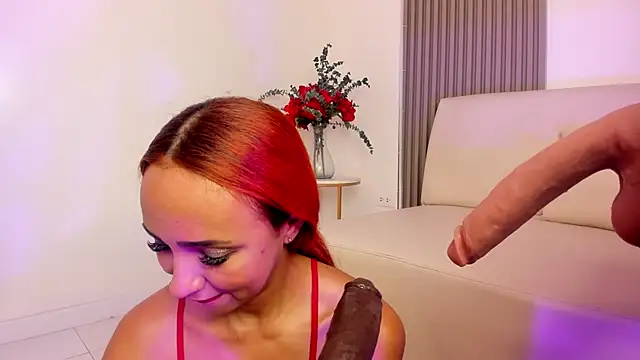 Kelseyfoxy  online show from 19, 11, 2025