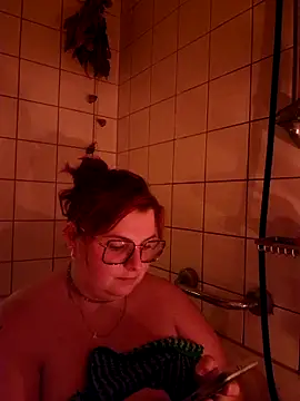 Chrissiosaurus online show from 23, 10, 2025