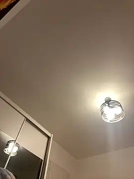 Giullyaxx online show from 20, 9, 2025