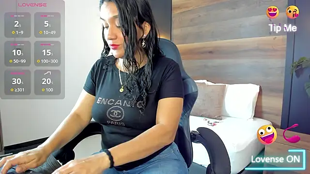 zoee zi online show from 20, 10, 2025