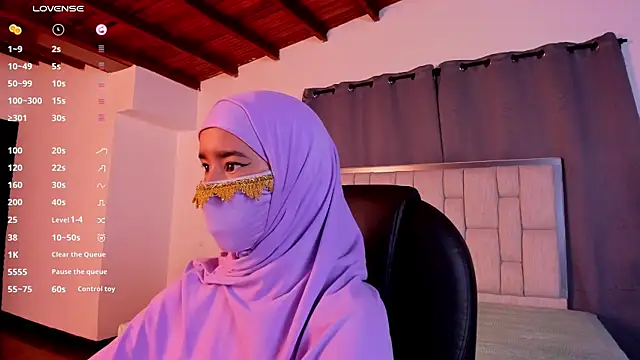 kalila latif online show from 7, 10, 2025