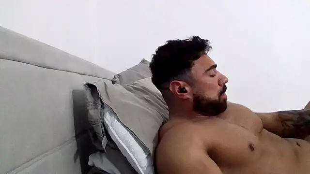 GymKing99 online show from 5, 2, 2026