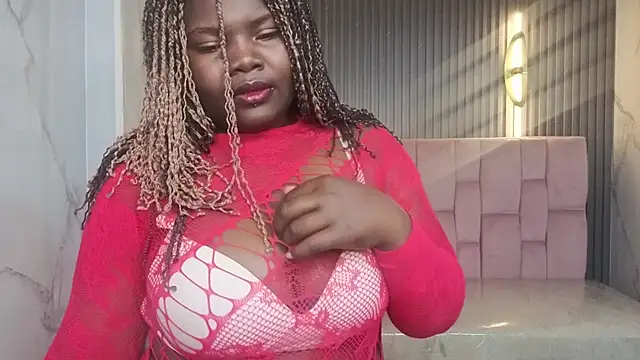 Snapshot of Soffia_b chatting on 17, 10, 2025 Soffia b online show from 17, 10, 2025