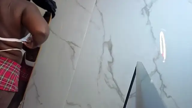 Snapshot of Soffia_b chatting on 23, 10, 2025 Soffia b online show from 23, 10, 2025