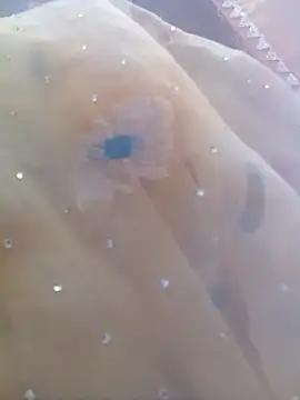 Devki cute online show from 7, 11, 2025