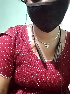 Snapshot of tamil-nagini chatting on 24, 9, 2025 tamil-nagini online show from 24, 9, 2025