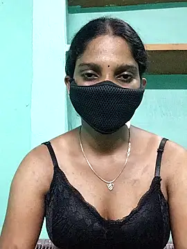 Snapshot of tamil-nagini chatting on 28, 9, 2025 tamil-nagini online show from 28, 9, 2025