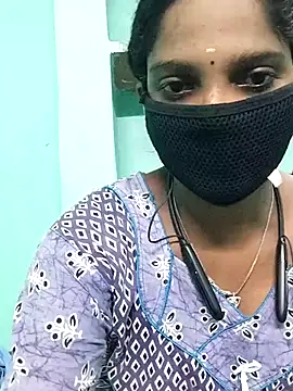 Snapshot of tamil-nagini chatting on 29, 9, 2025 tamil-nagini online show from 29, 9, 2025