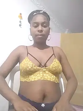 Snapshot of katheblack chatting on 13, 10, 2025 katheblack online show from 13, 10, 2025