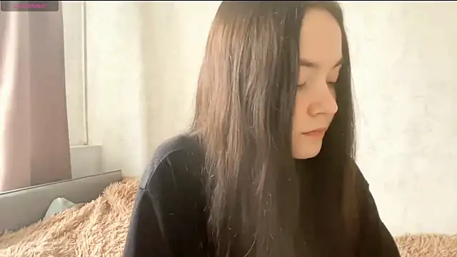 VividSienna online show from 27, 9, 2025