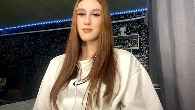 Snapshot of RanaBostel chatting on 24, 9, 2025 RanaBostel online show from 24, 9, 2025