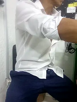 HungHangup online show from 14, 10, 2025