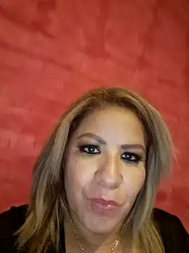 Snapshot of Areli_Salomon chatting on 3, 10, 2025 Areli Salomon online show from 3, 10, 2025