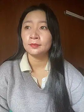 violet-00 online show from 17, 10, 2025