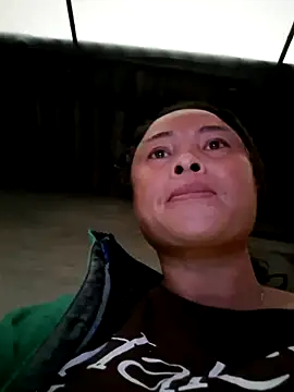 Snapshot of xuxulovezz chatting on 31, 10, 2025 xuxulovezz online show from 31, 10, 2025