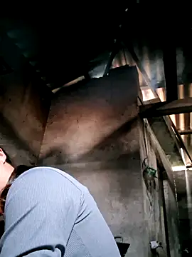 Snapshot of xuxulovezz chatting on 5, 11, 2025 xuxulovezz online show from 5, 11, 2025