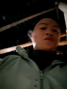 Snapshot of xuxulovezz chatting on 14, 11, 2025 xuxulovezz online show from 14, 11, 2025