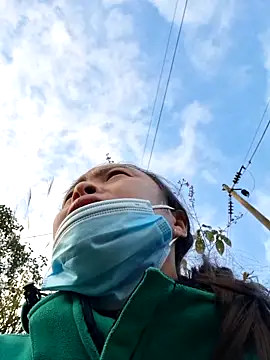 Snapshot of xuxulovezz chatting on 24, 11, 2025 xuxulovezz online show from 24, 11, 2025