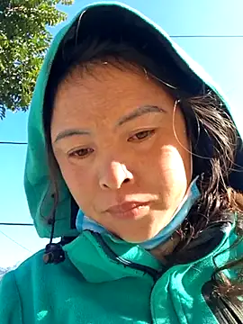 Snapshot of xuxulovezz chatting on 25, 11, 2025 xuxulovezz online show from 25, 11, 2025