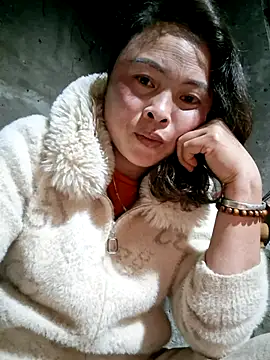 xuxulovezz online show from 14, 3, 2026