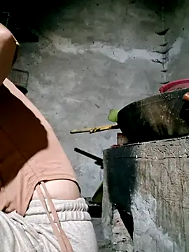 xuxulovezz online show from 23, 3, 2026