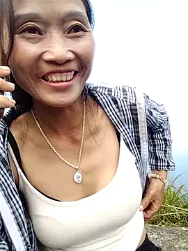 abigail-00 online show from 4, 11, 2025