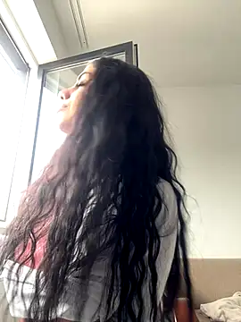 AylinHazellx online show from 12, 10, 2025