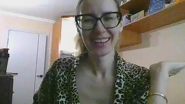 Norivann online show from 21, 10, 2025