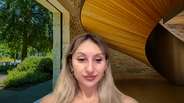 Snapshot of Velirith chatting on 6, 10, 2025 Velirith online show from 6, 10, 2025