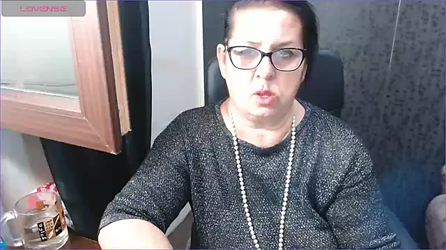 MissSanjanne online show from 16, 9, 2025