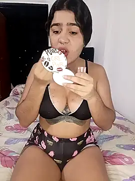 Sashalana online show from 14, 12, 2025