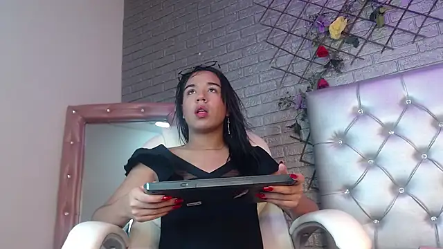 Snapshot of Ambar_Mystique chatting on 30, 9, 2025 Ambar Mystique online show from 30, 9, 2025