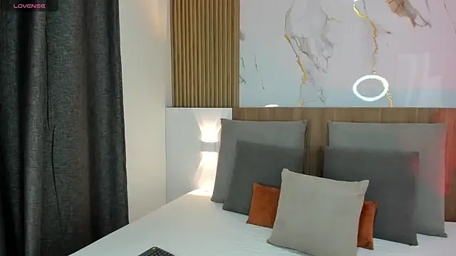 cristal priincess online show from 5, 11, 2025